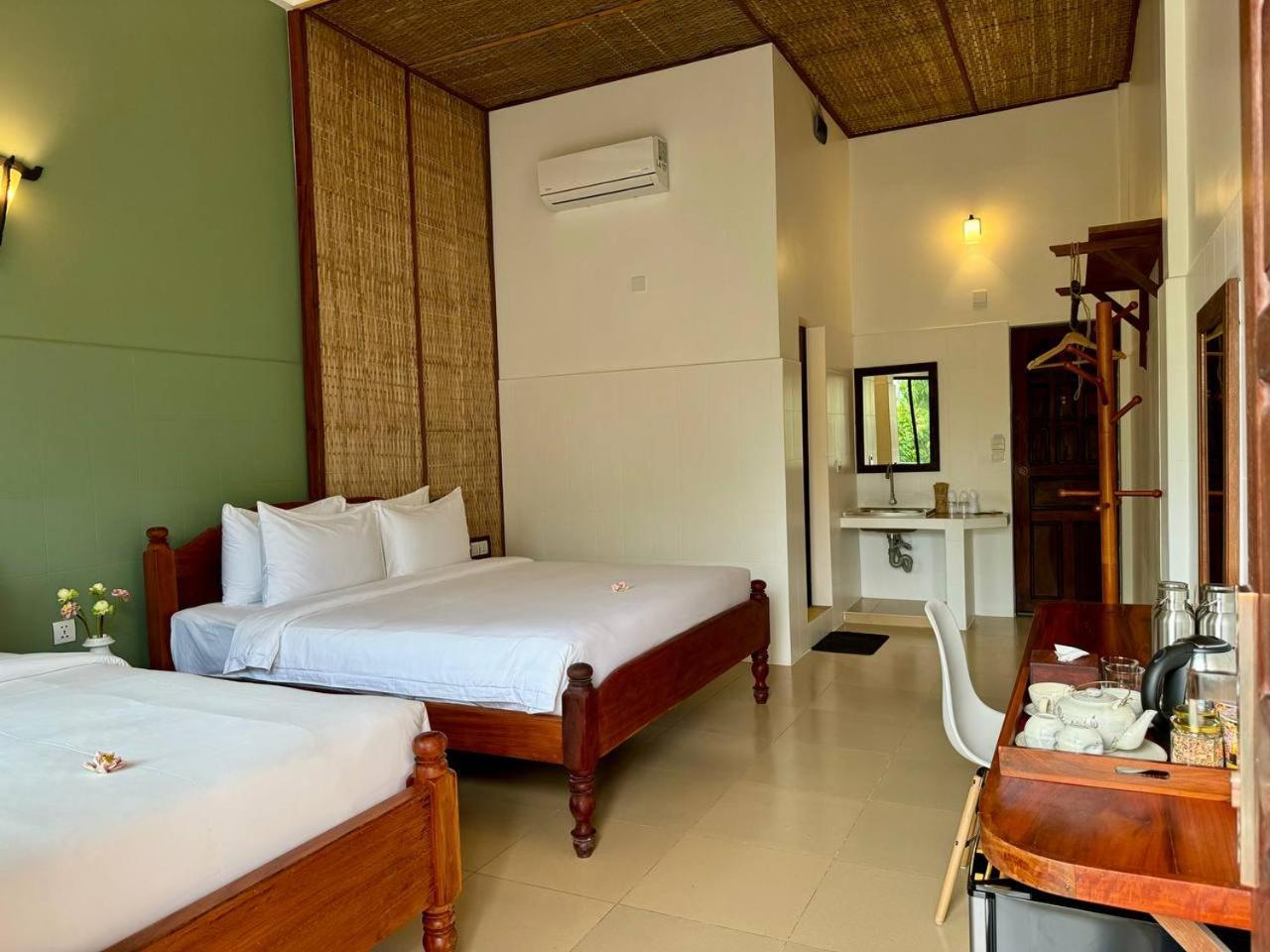 The Urban Hotel Siem Reap Exterior photo