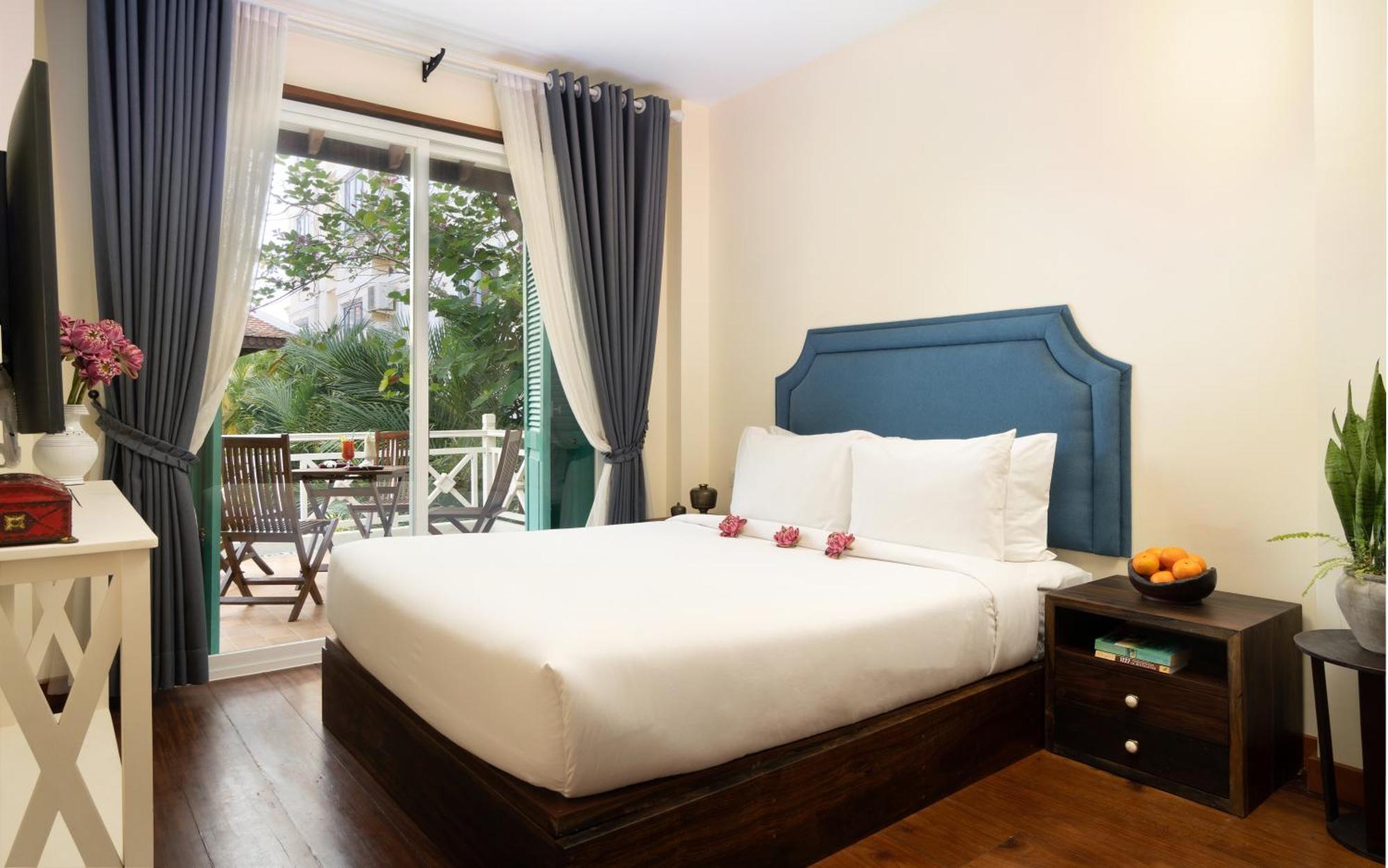 The Urban Hotel Siem Reap Exterior photo